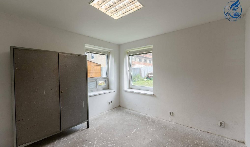 Prodej výrobních prostor 2 955 m², Kraslice – náhled fotky 11