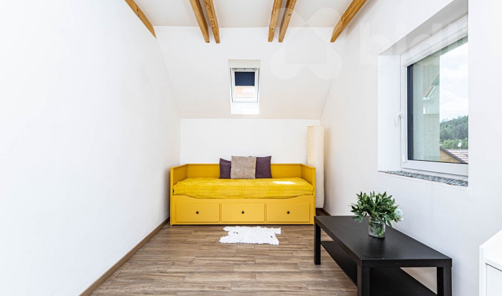 Prodej domu 130 m² s pozemkem 380 m², Choteč – náhled fotky 17
