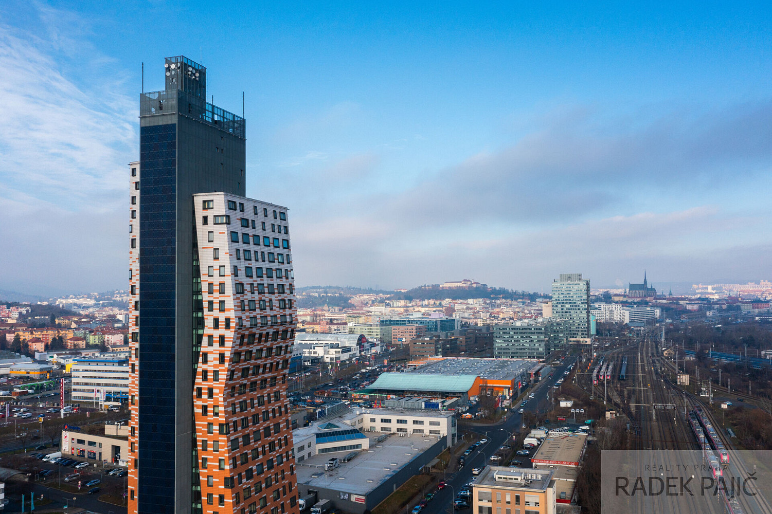 Prodej kanceláře 320 m² – fotografie 4
