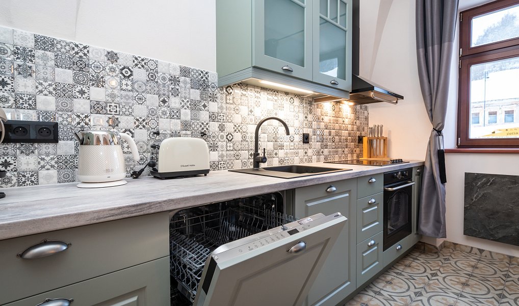 Prodej bytu 2+kk 70 m², Jáchymov – náhled fotky 23