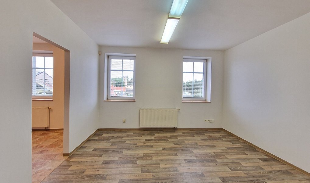 Pronájem bytu 2+1 65 m², Příbram – náhled fotky 13