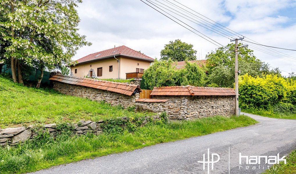 Prodej domu 335 m² s pozemkem 3 009 m², Konice – náhled fotky 30