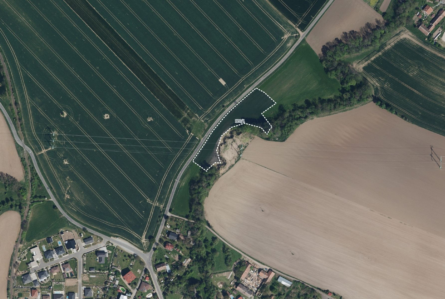 Prodej pole 6 413 m²
