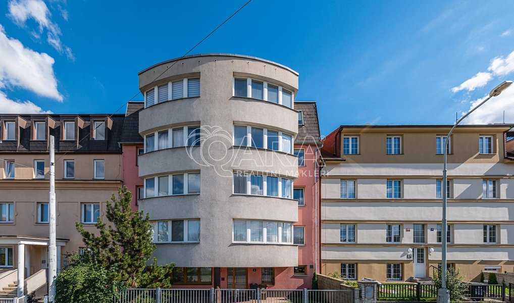 Pronájem bytu 4+1 117 m², Praha – náhled fotky 2