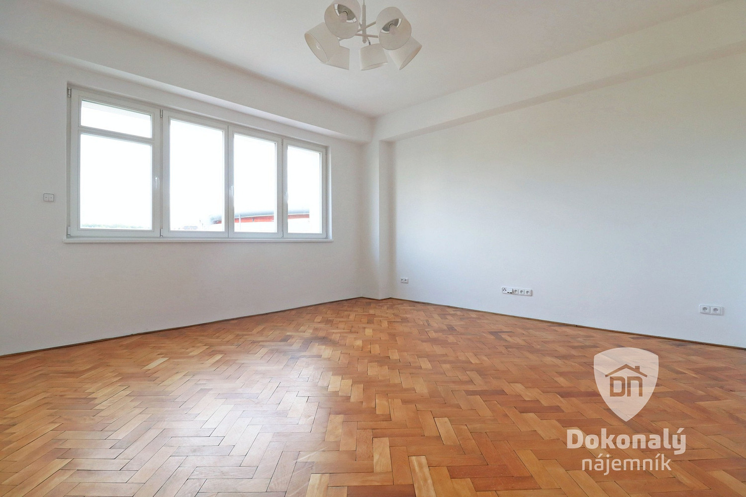 Pronájem bytu 2+1 56 m² – fotografie 3