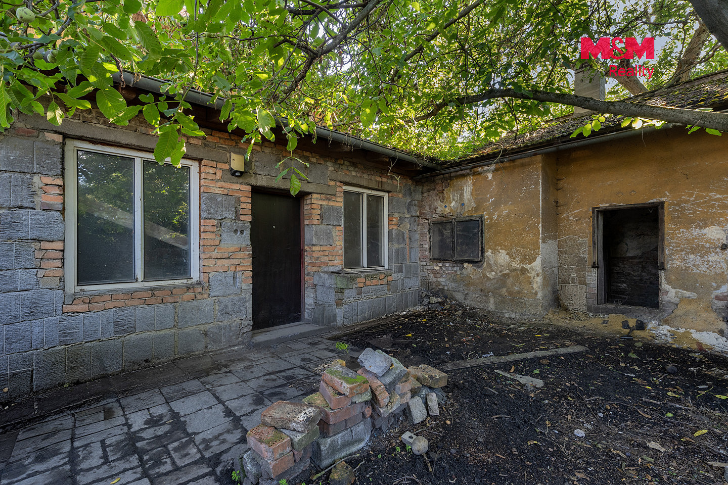 Prodej domu 311 m² s pozemkem 1 044 m² – fotografie 3
