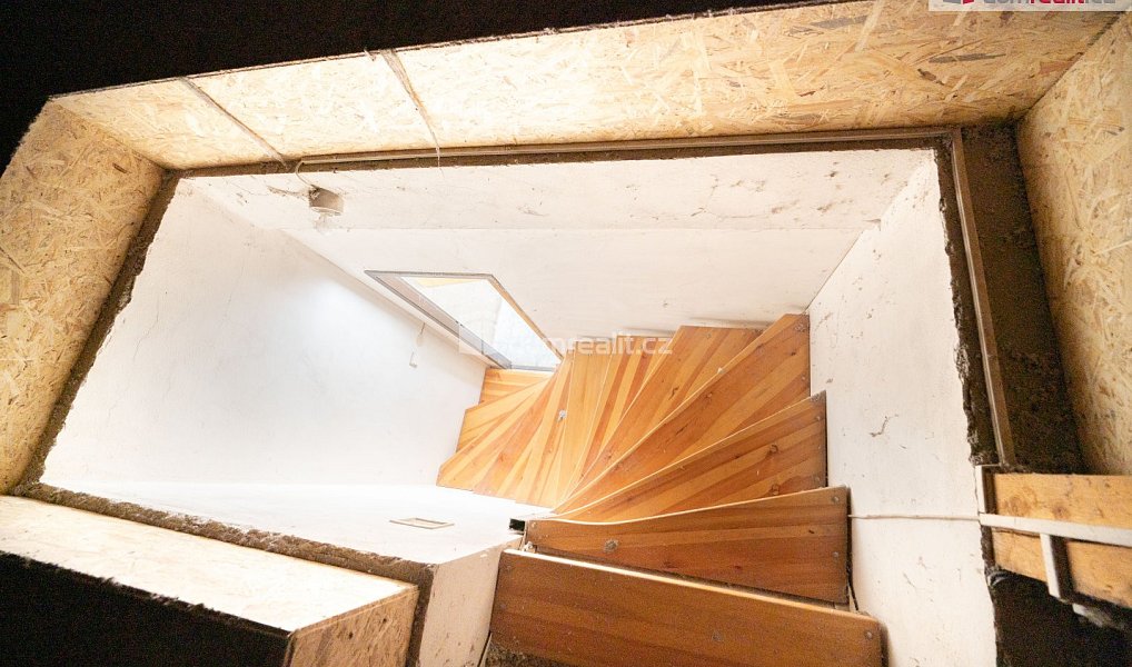 Prodej domu 103 m² s pozemkem 320 m², Lhenice – náhled fotky 14