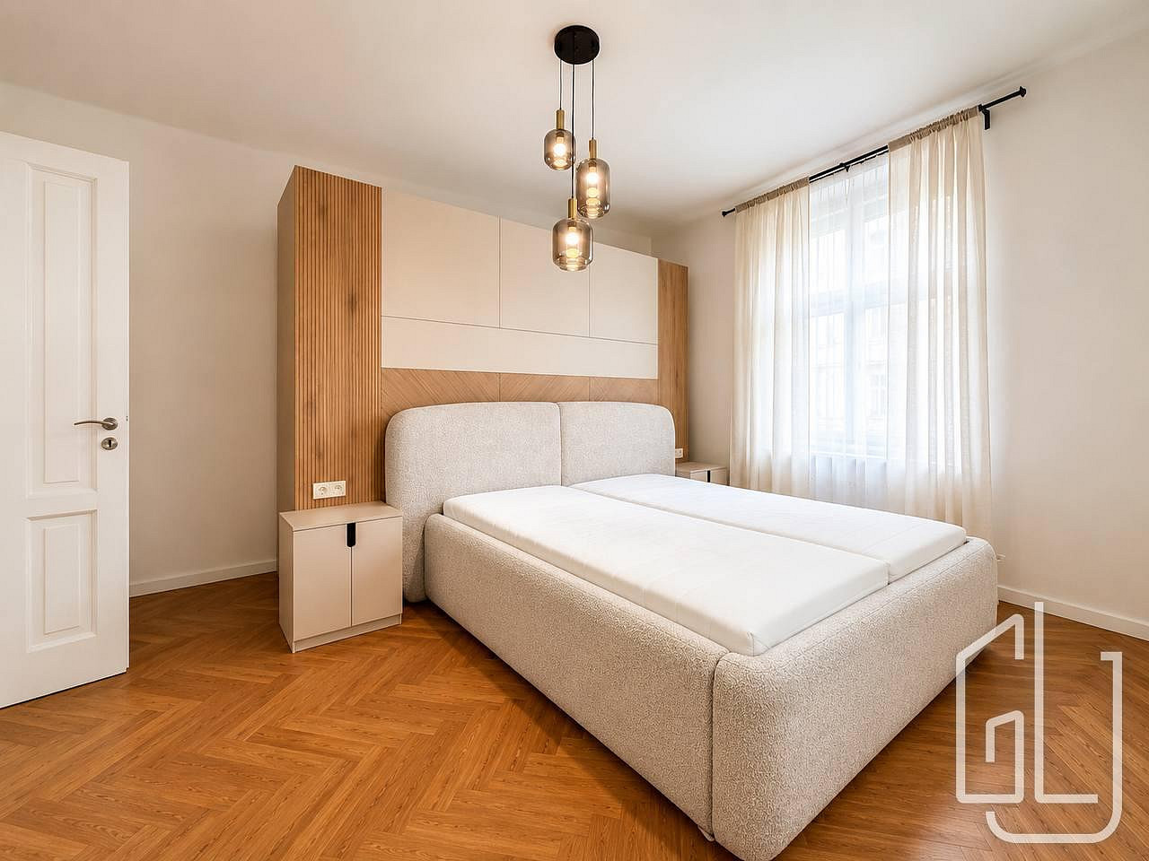 Pronájem bytu 2+kk 64 m² – fotografie 3