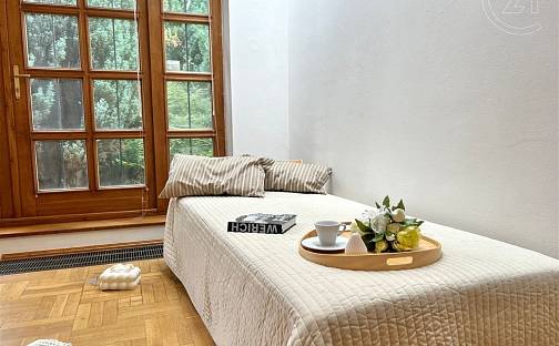 Pronájem domu 180 m² s pozemkem 1 m², Brno - Jundrov