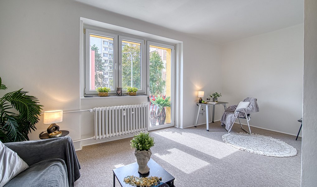 Pronájem bytu 2+1 57 m², Beroun – náhled fotky 2