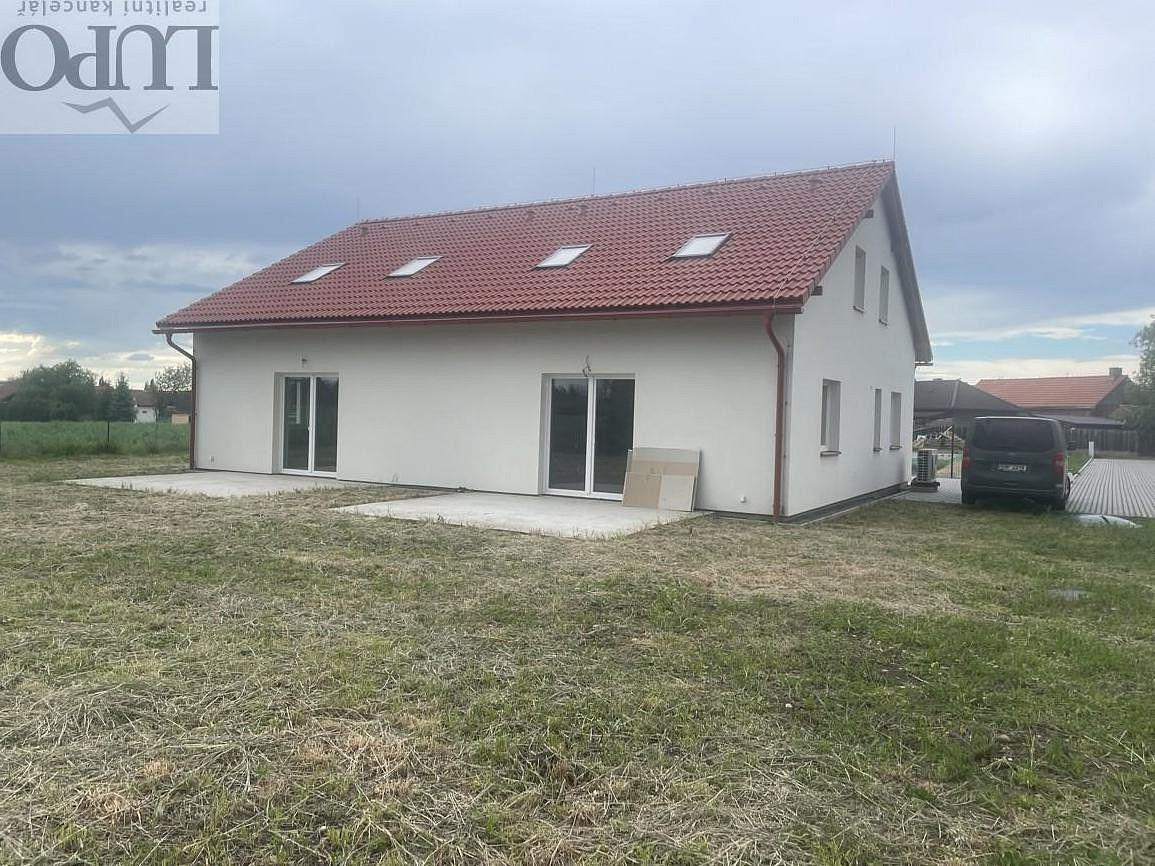 Prodej domu 128 m² s pozemkem 400 m² – fotografie 4