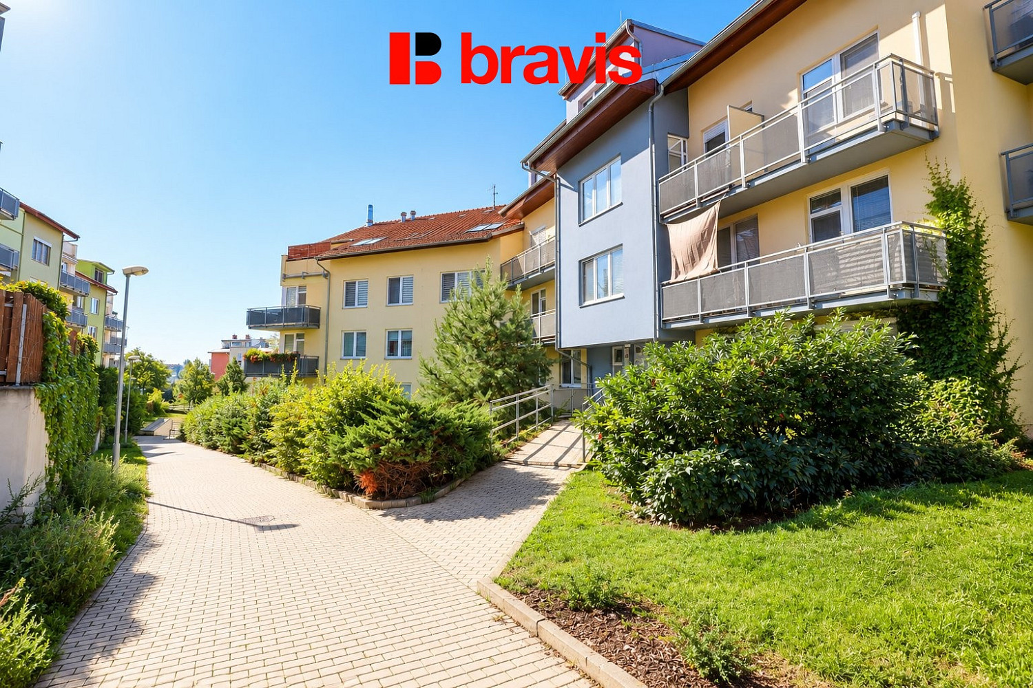 Pronájem bytu 2+kk 43 m² – fotografie 4