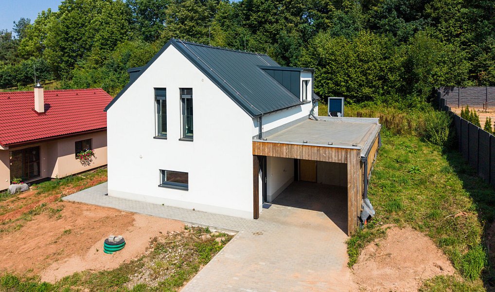 Prodej domu 152 m² s pozemkem 642 m², Dolní Dobrouč – náhled fotky 2