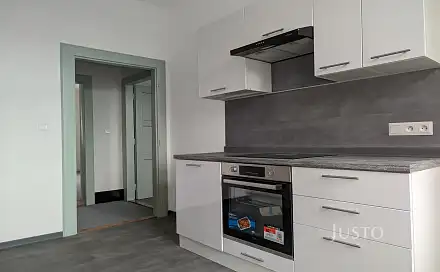 Pronájem bytu 3+1 73 m², Smetanova, Olomouc - Hodolany