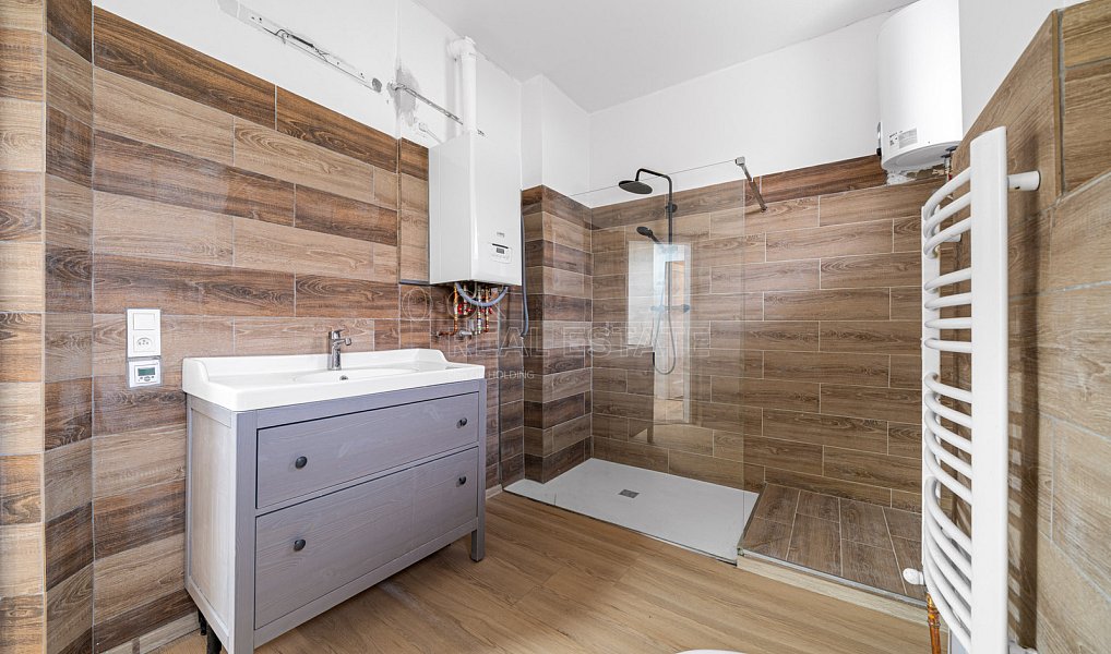 Prodej bytu 4+1 85 m², Karlovy Vary – náhled fotky 3