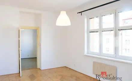 Pronájem bytu 2+kk 45 m², Černokostelecká, Praha 10 - Strašnice