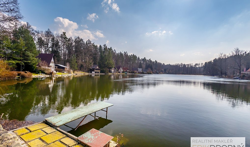 Prodej chaty/chalupy 80 m² s pozemkem 553 m², Holotín – náhled fotky 3