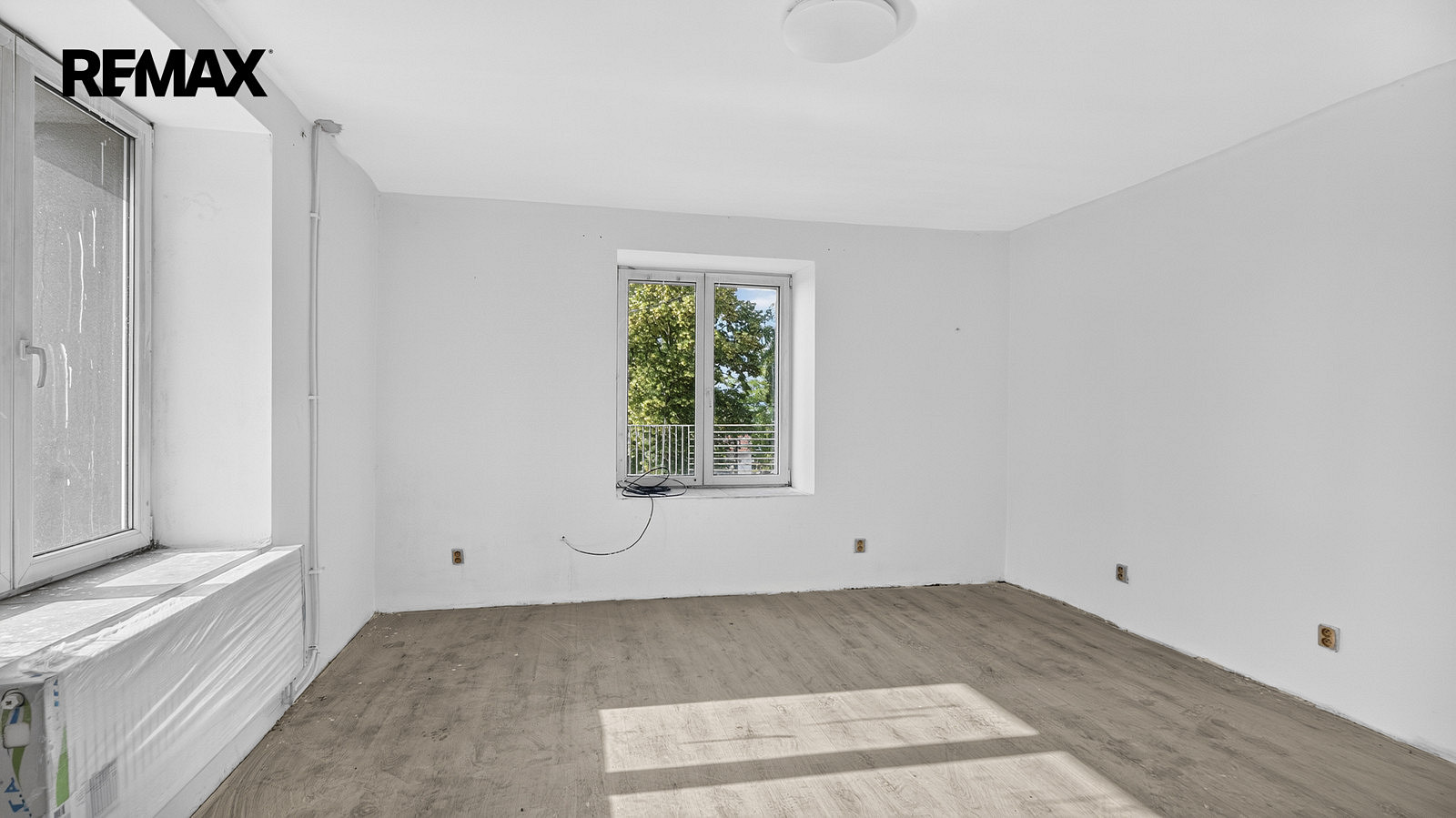 Prodej domu 170 m² s pozemkem 977 m² – pohled 4