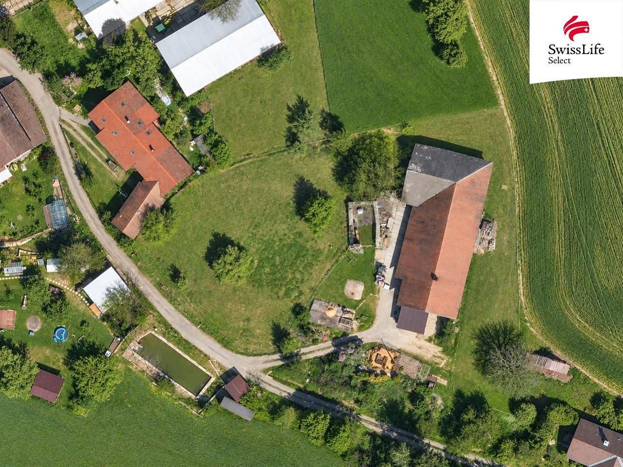 Prodej stavebního pozemku 1 880 m²