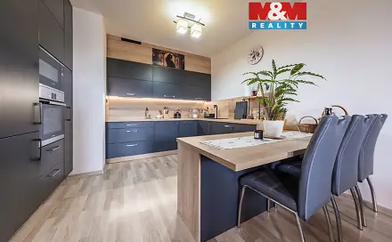 Prodej bytu 3+kk 80 m², Slunečný vrch, Chýnov, okres Tábor
