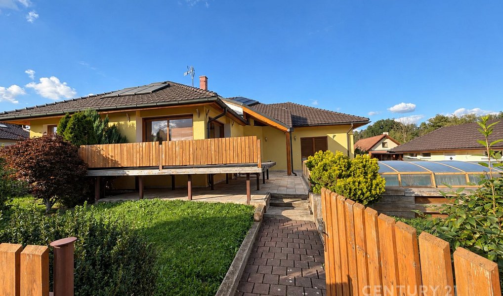 Prodej domu 258 m² s pozemkem 1 073 m², Blovice – náhled fotky 5