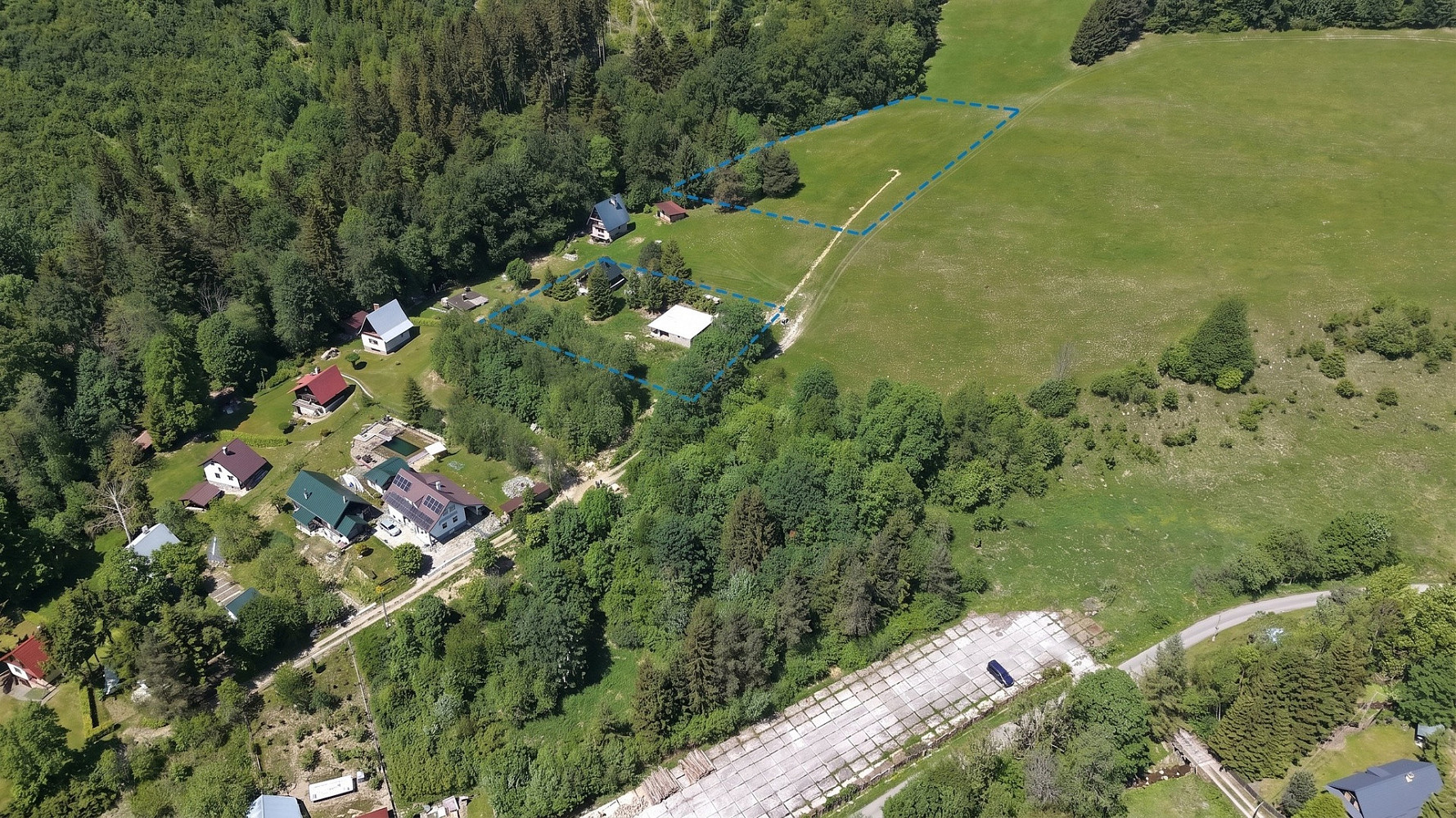 Prodej stavebního pozemku 1 125 m²