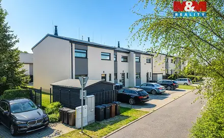Prodej bytu 4+kk 93 m², Pražská, Kostelec nad Černými lesy, okres Praha-východ