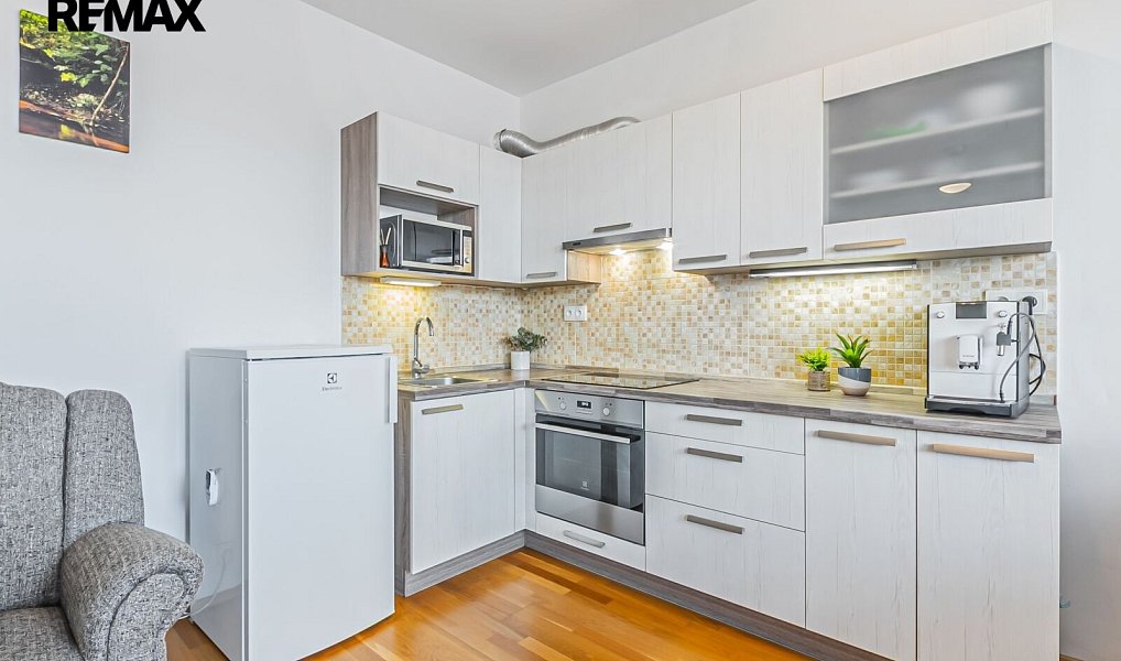 Prodej bytu 3+kk 76 m², Lysá nad Labem – náhled fotky 10