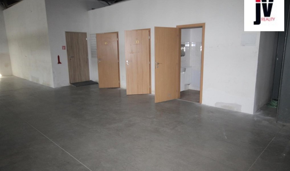 Pronájem skladovacích prostor 2 735 m², Plzeň – náhled fotky 19