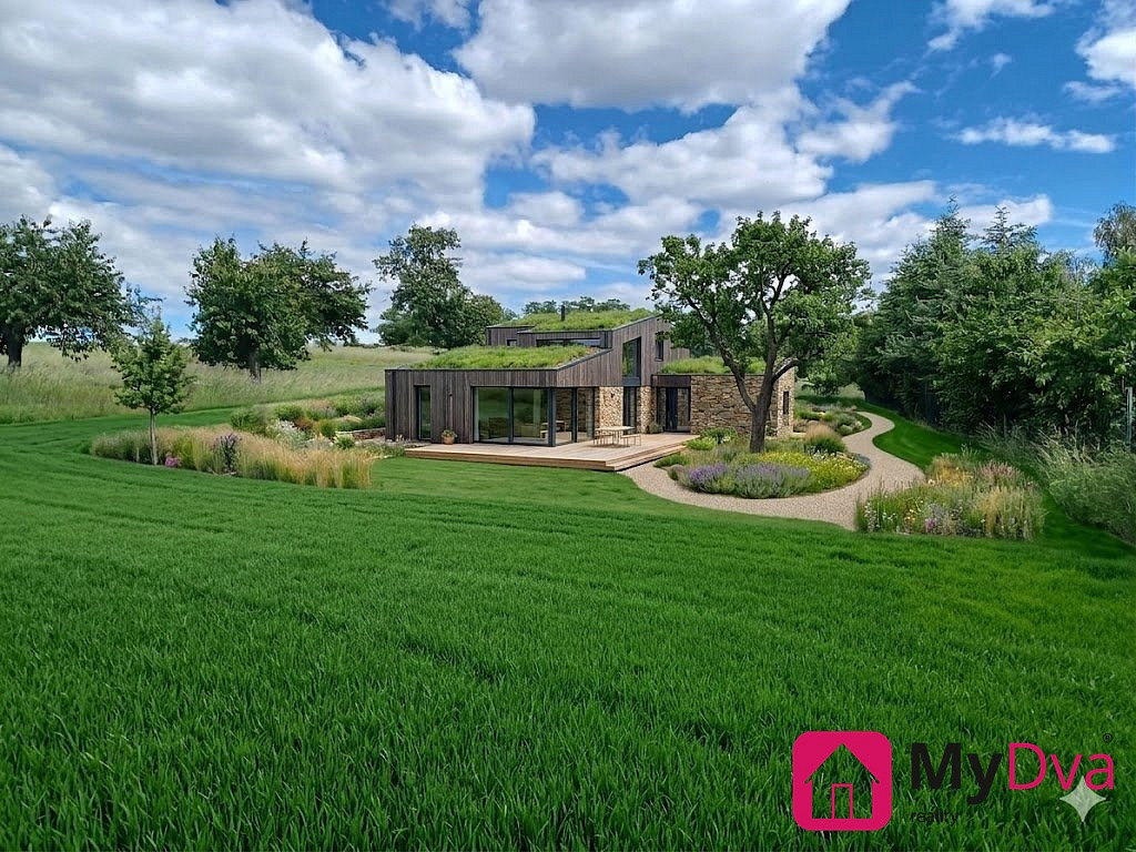 Prodej stavebního pozemku 20 723 m²