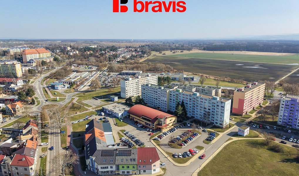 Prodej obchodních prostor 2 000 m², Hodonín – náhled fotky 2