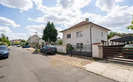 Prodej domu 130 m² s pozemkem 369 m², Mikoláše Alše, Teplice - Trnovany