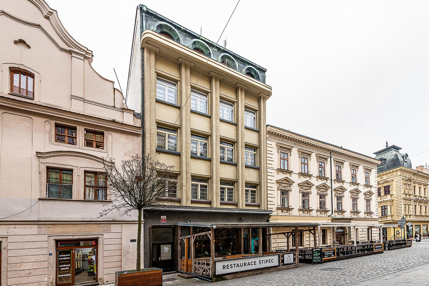 Pronájem pokoje 190 m² — photo 4