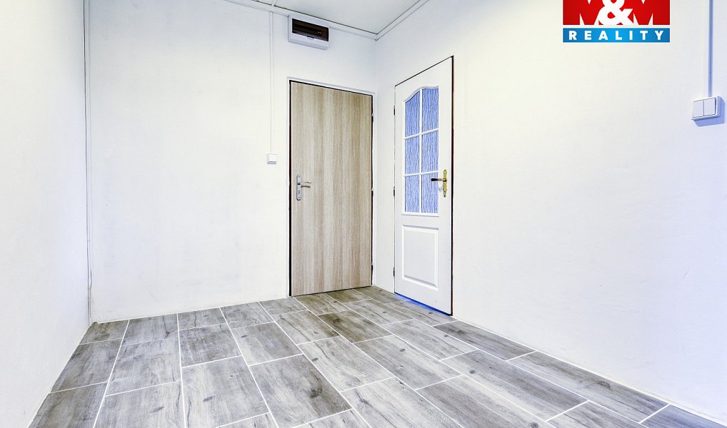 Prodej bytu 2+1 60 m², Rovná – náhled fotky 5