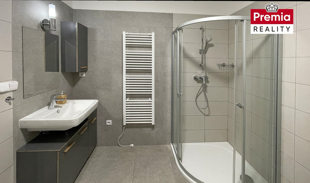 Pronájem bytu 2+kk 64 m², Hostěradice – náhled fotky 3