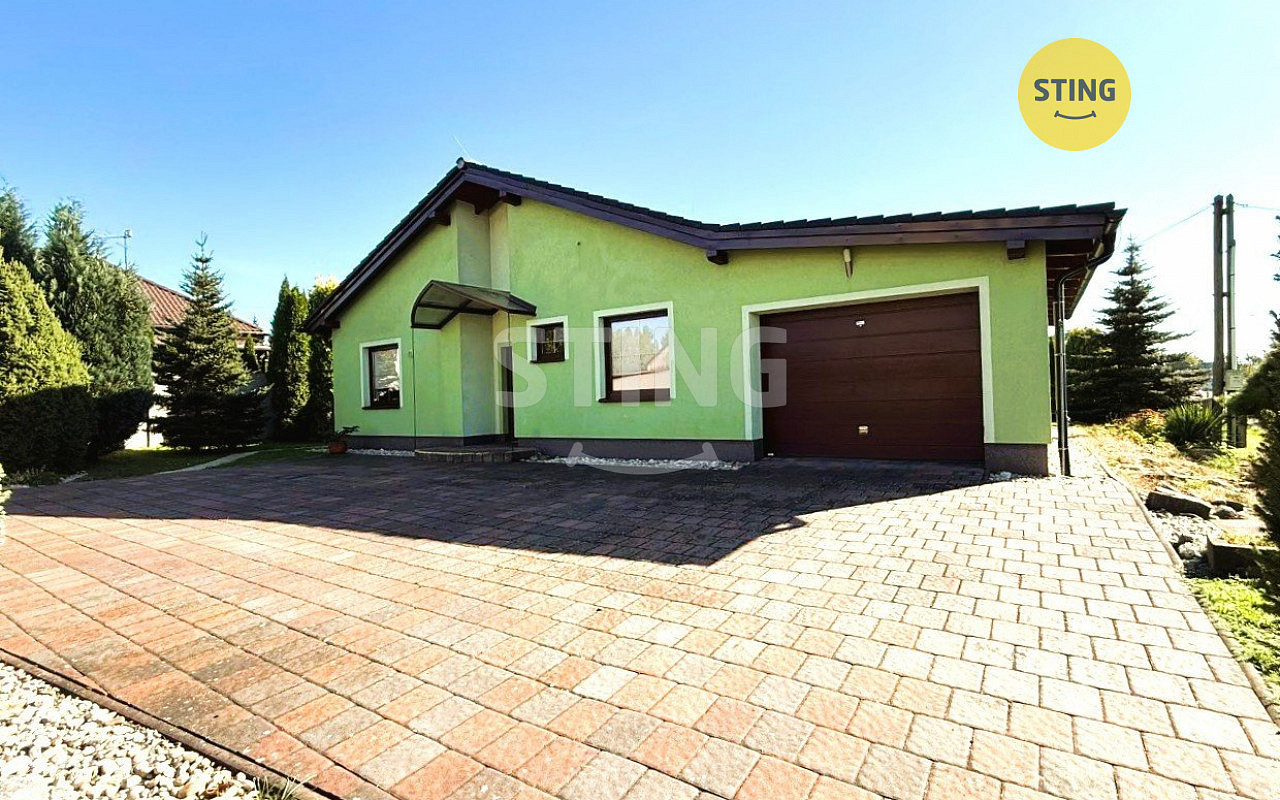 Prodej domu 113 m² s pozemkem 923 m²