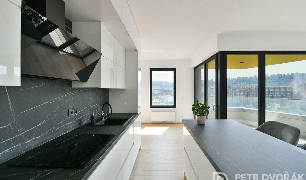 Pronájem bytu 2+kk 58 m², Praha – náhled fotky 6