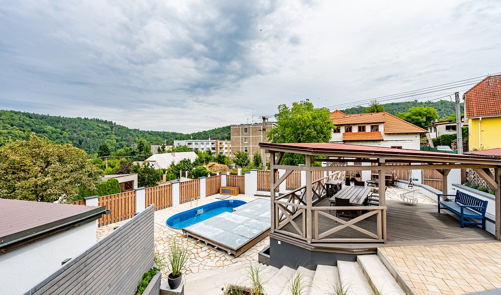Prodej chaty/chalupy 234 m² s pozemkem 521 m², Roztoky – náhled fotky 17