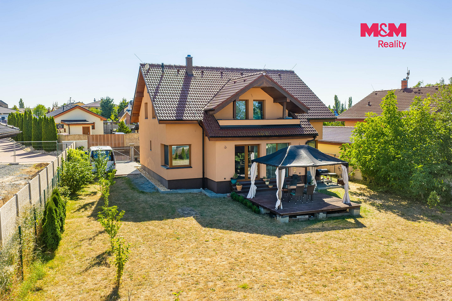 Prodej domu 173 m² s pozemkem 807 m² – fotografie 3