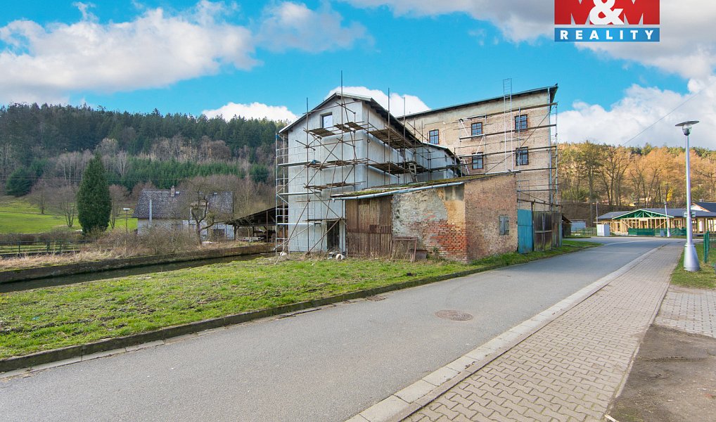 Prodej nájemního domu, činžáku 1 159 m², Ústí nad Orlicí – náhled fotky 2