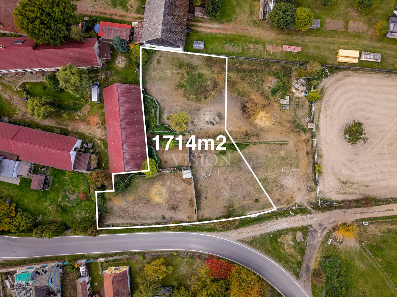Prodej stavebního pozemku 1 714 m²