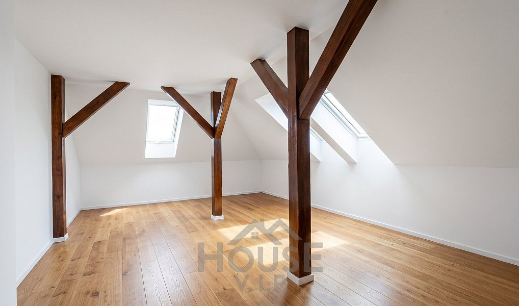 Prodej bytu 2+1 100 m², Nučice – náhled fotky 6