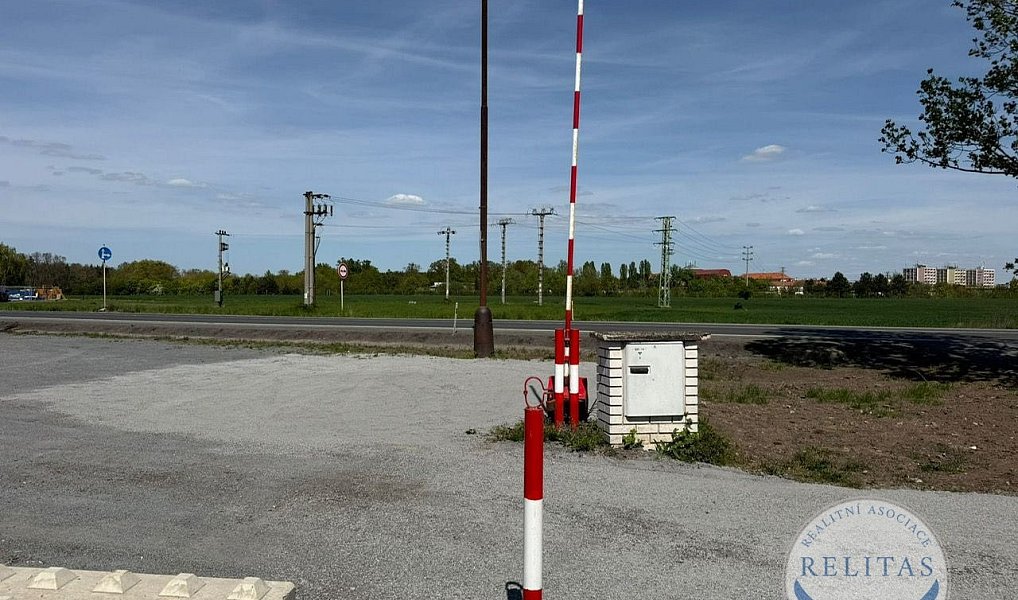 Pronájem komerčního pozemku 80 m², Odolena Voda – náhled fotky 3