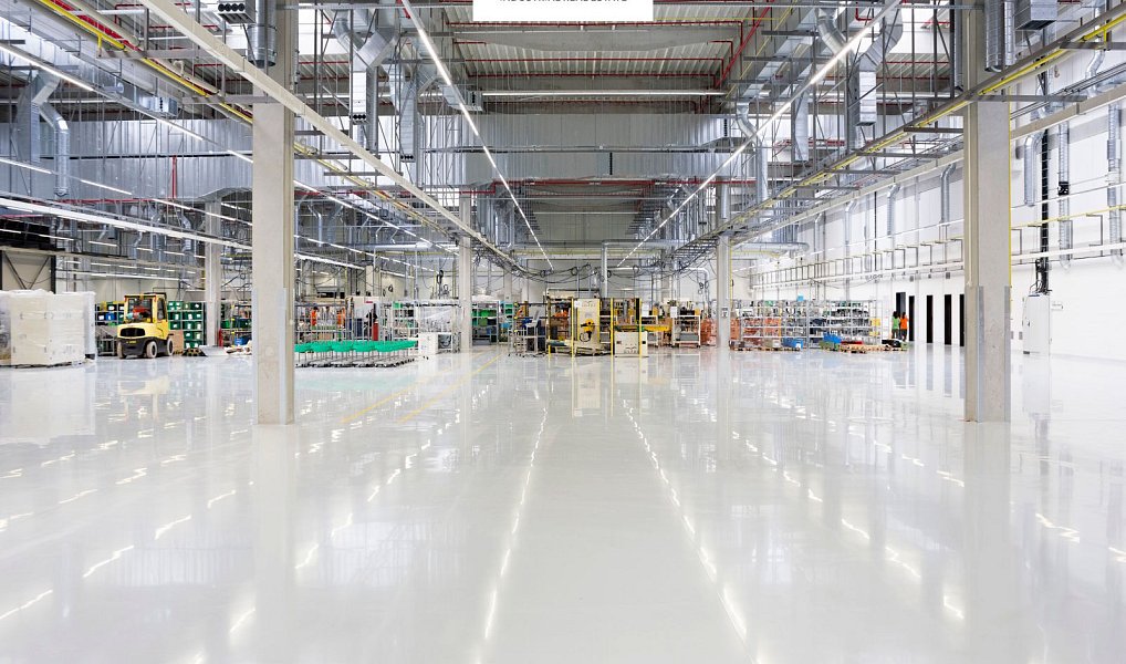 Pronájem skladovacích prostor 3 000 m², Nový Jičín – náhled fotky 4