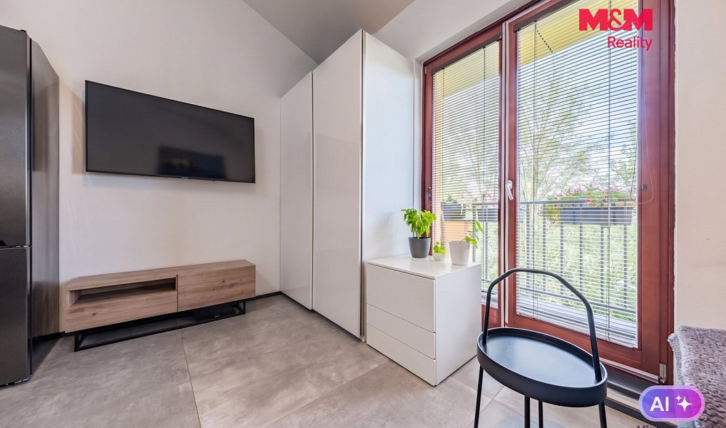 Prodej bytu 1+kk 40 m², Praha – náhled fotky 5
