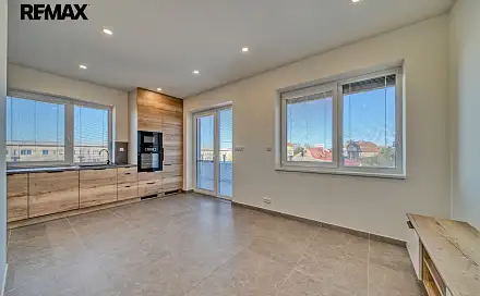 Pronájem bytu 2+kk 54 m²