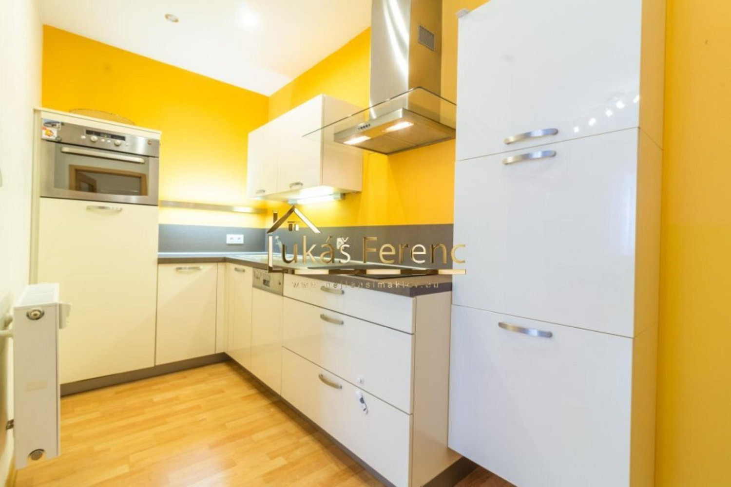 Pronájem bytu 2+kk 53 m² – fotografie 2