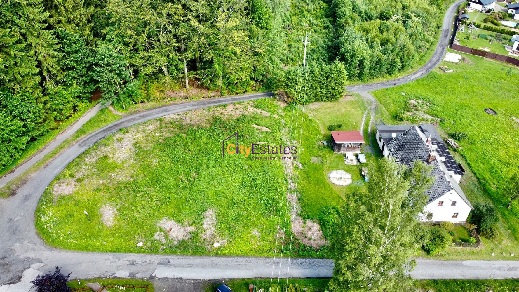 Prodej stavebního pozemku 1 532 m²