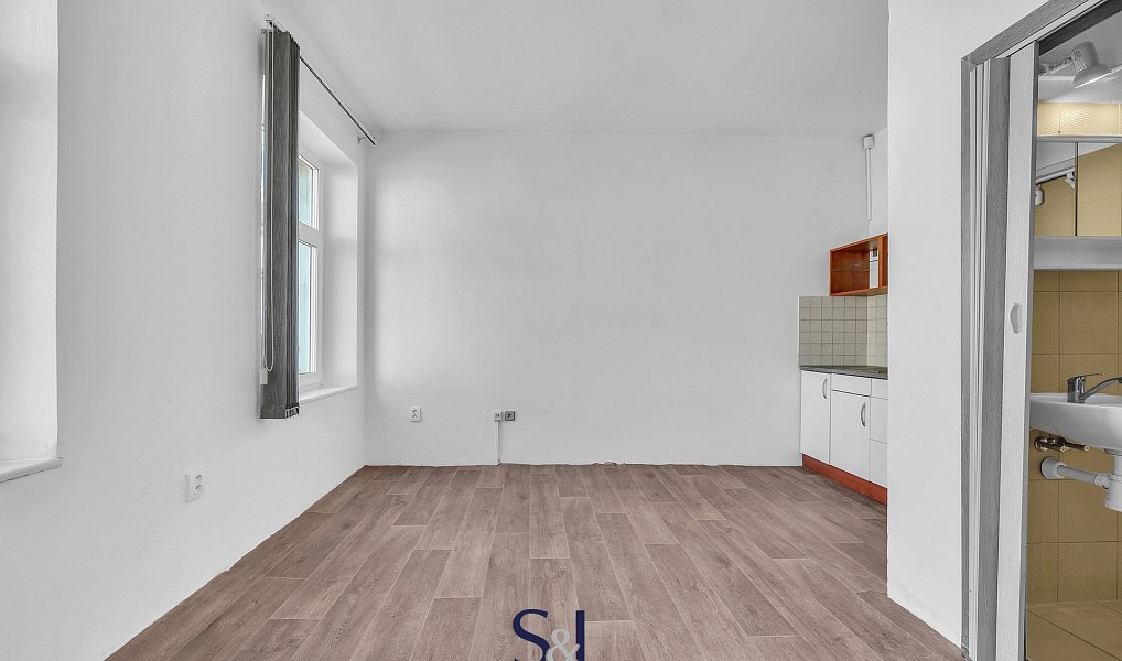 Prodej nájemního domu, činžáku 1 036 m², Česká Lípa – náhled fotky 13