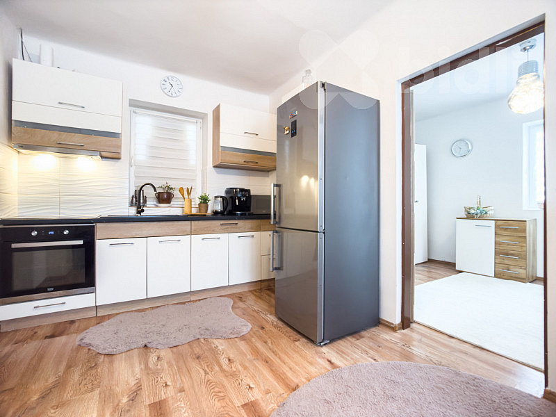 Prodej domu 68 m² s pozemkem 1 045 m² — photo 3